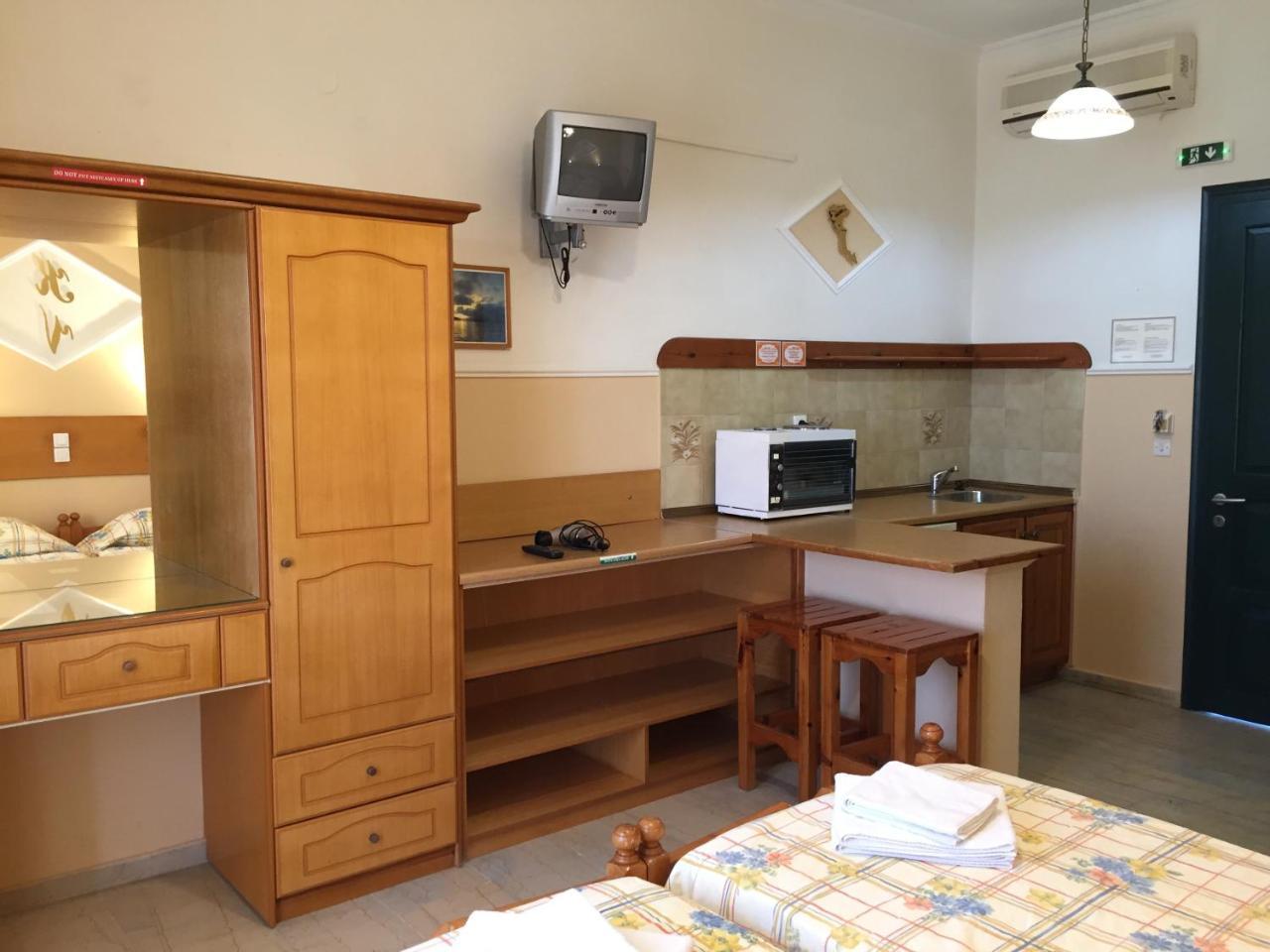 Eleni Apartments Arillas  Exterior photo